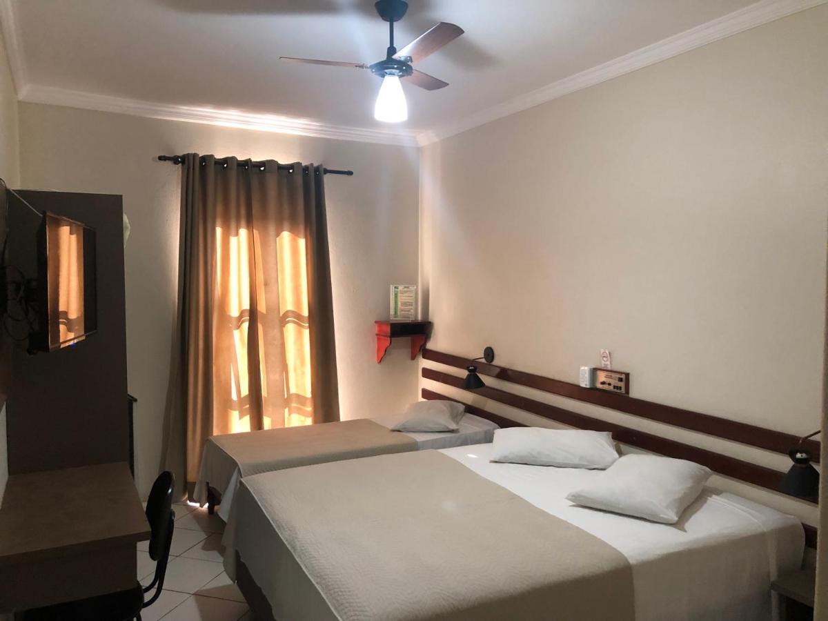 Hotel De Minas 카샴부 외부 사진