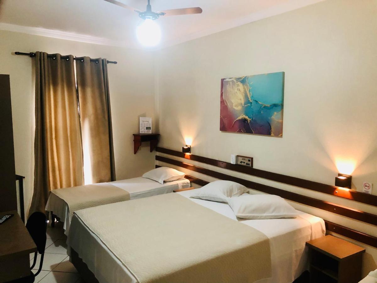Hotel De Minas 카샴부 외부 사진