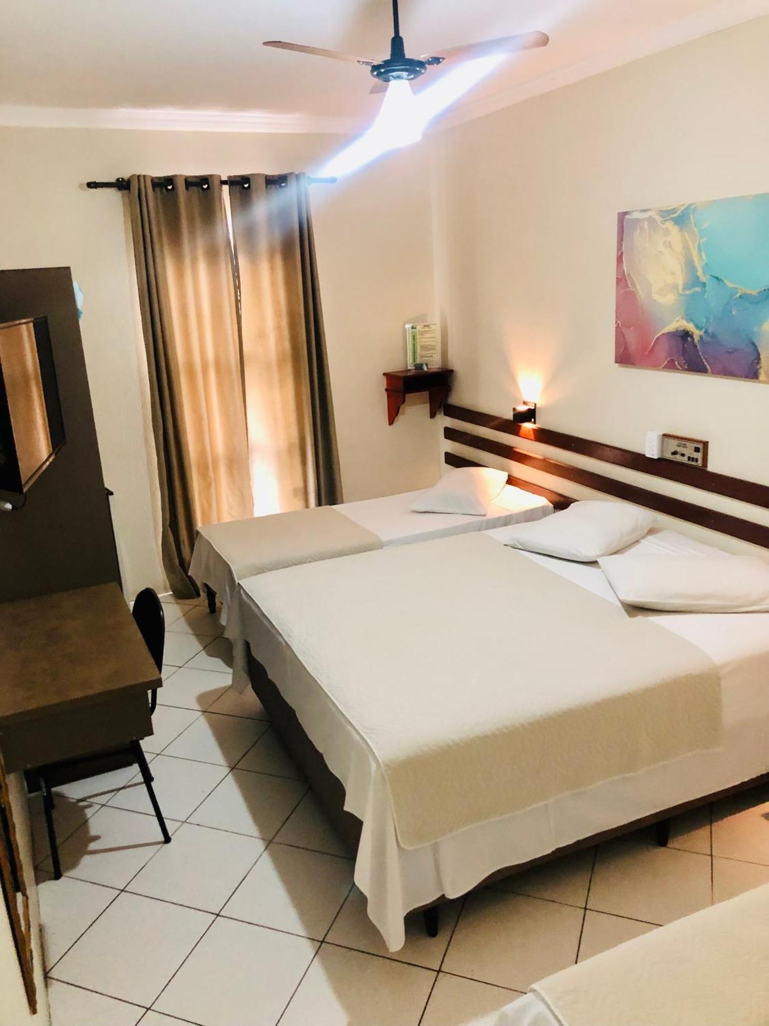 Hotel De Minas 카샴부 외부 사진