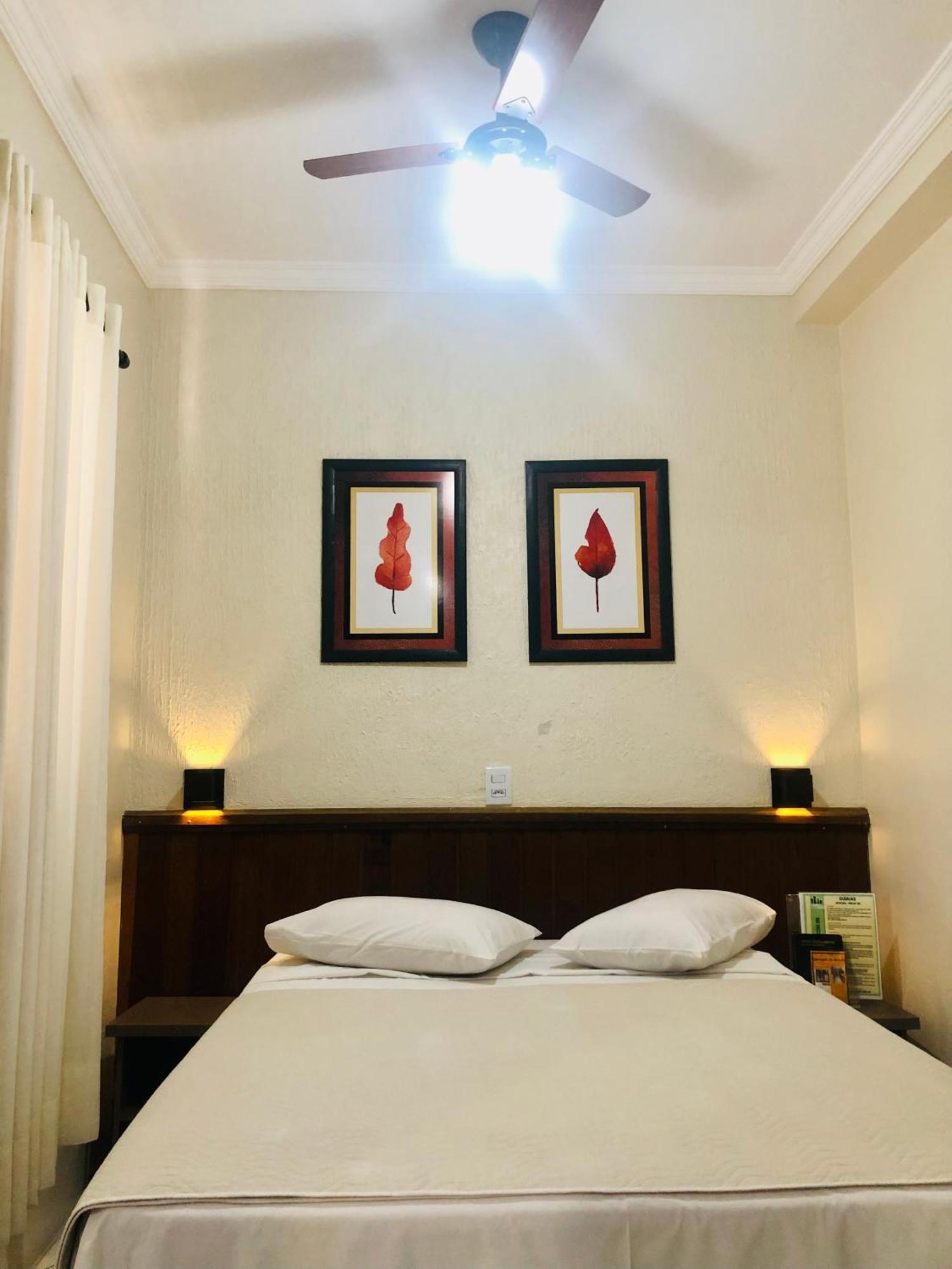 Hotel De Minas 카샴부 외부 사진