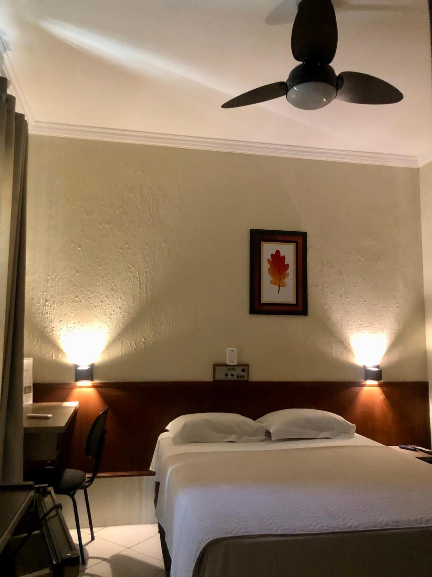 Hotel De Minas 카샴부 외부 사진